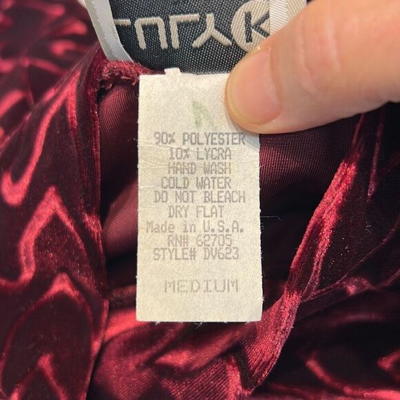 Luly K Long Dress Sz M Burgundy Mock Neck Short Sleeve Semi Formal Party Elegant - Picture 8 of 9